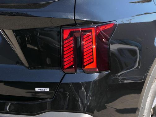 2025 Kia Sorento Hybrid SX Prestige