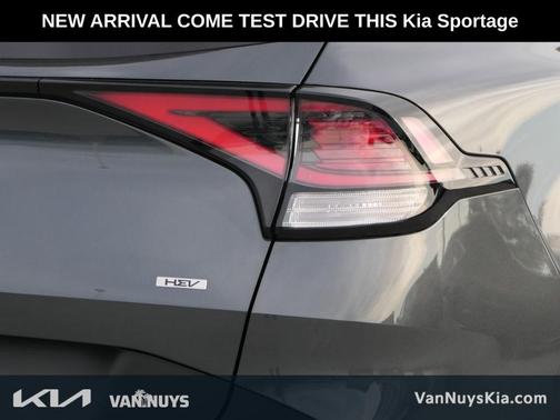 2024 Kia Sportage Hybrid EX