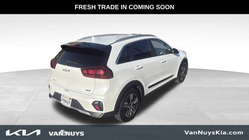 2022 Kia Niro Plug-In Hybrid LXS