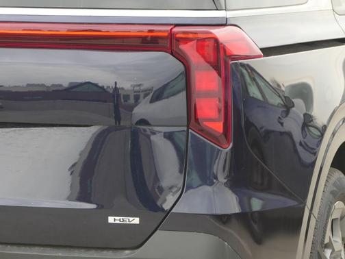 2025 Kia Carnival Hybrid EX