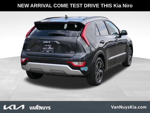 2025 Kia Niro Plug-In Hybrid EX