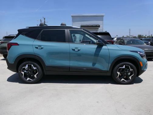 2025 Kia Seltos S
