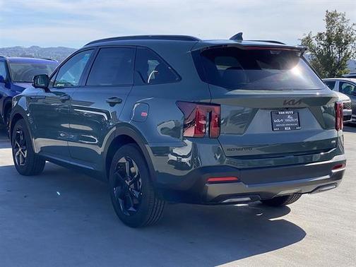 Green 2026 Kia Sorento Hybrid X-LINE SX PRESTIGE