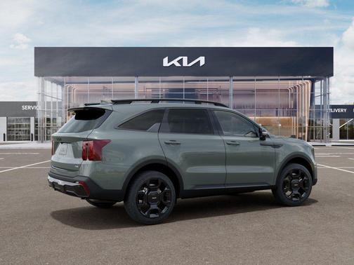 Green 2026 Kia Sorento Hybrid X-LINE SX PRESTIGE