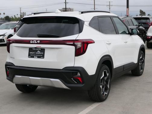 2025 Kia Seltos EX