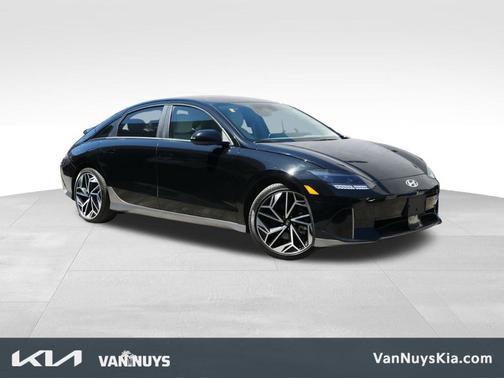 Onyx Black 2023 Hyundai IONIQ 6 SEL