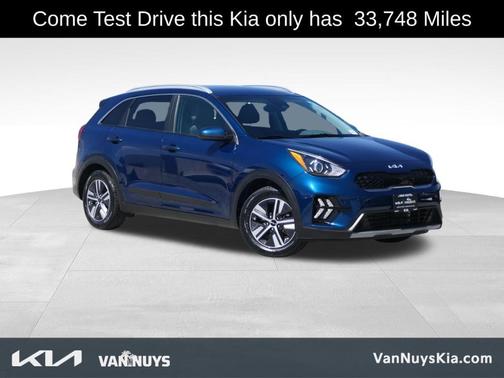 2022 Kia Niro LXS