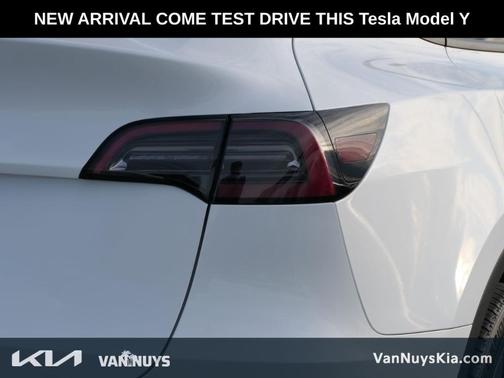 2025 Tesla Model Y Long Range