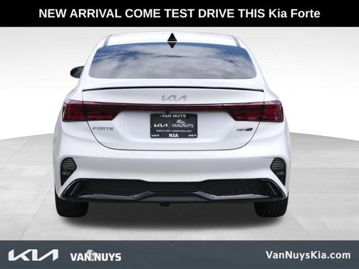 Snow White Pearl 2023 Kia Forte GT-Line
