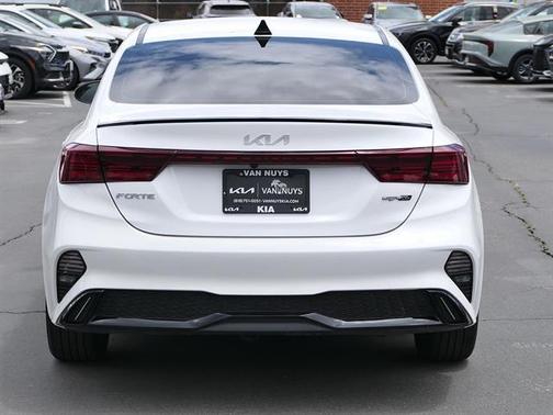 Snow White Pearl 2023 Kia Forte GT-Line