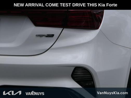 Snow White Pearl 2023 Kia Forte GT-Line