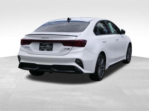 Snow White Pearl 2023 Kia Forte GT-Line