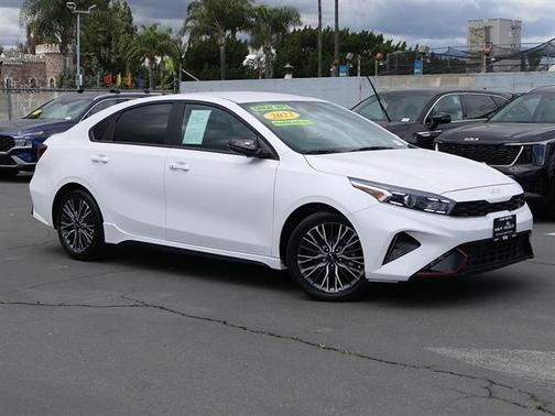 Snow White Pearl 2023 Kia Forte GT-Line