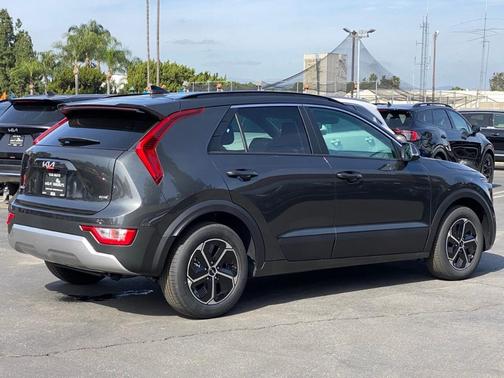 2026 Kia Niro EX