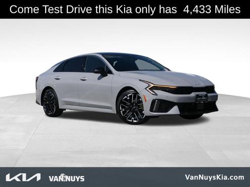 2025 Kia K5 GT