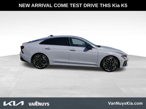 2025 Kia K5 GT