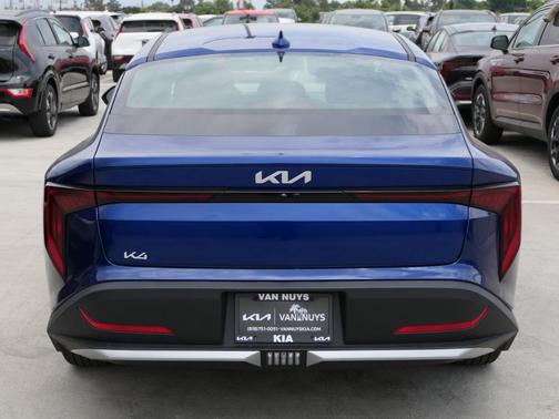 2025 Kia K4