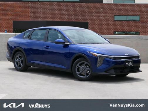 2025 Kia K4