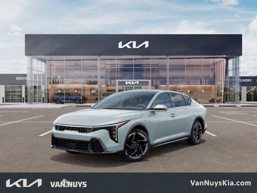 2025 Kia K4 GT-Line