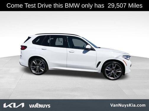 2023 BMW X5 M50i