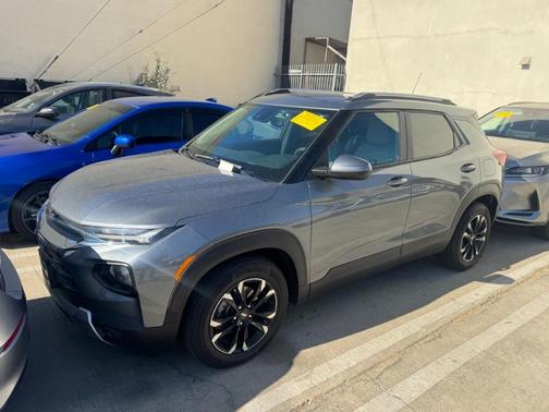 Steel Metallic 2021 Chevrolet Trailblazer LT