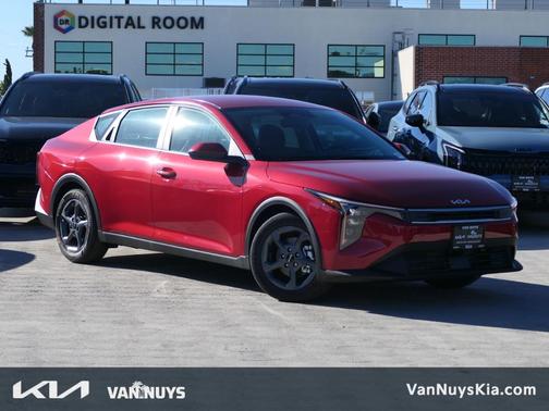 2025 Kia K4 