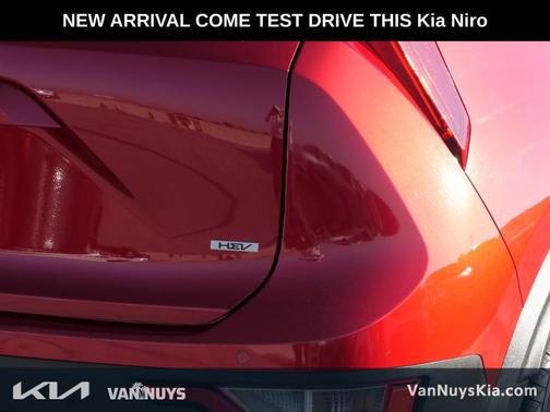 2023 Kia Niro EX