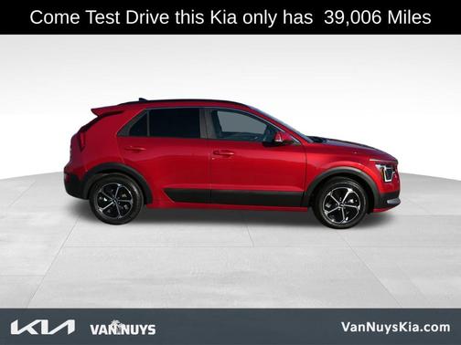 2023 Kia Niro EX