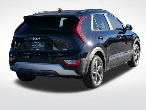 2025 Kia Niro EX