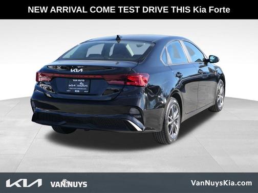 2022 Kia Forte LXS