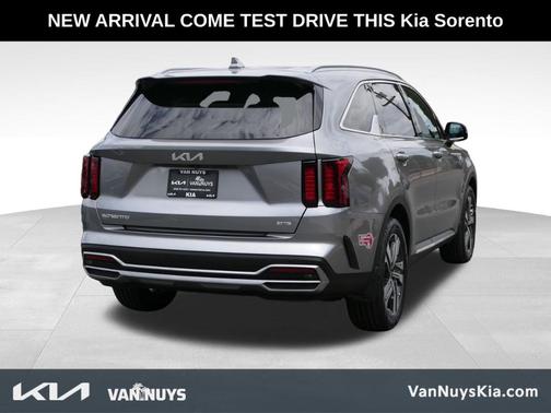 Steel Gray 2024 Kia Sorento Hybrid EX