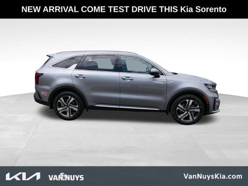 Steel Gray 2024 Kia Sorento Hybrid EX