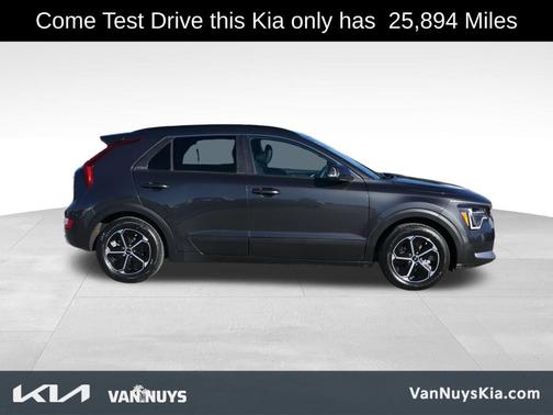 2023 Kia Niro EX