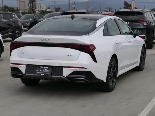2025 Kia K5 GT-Line