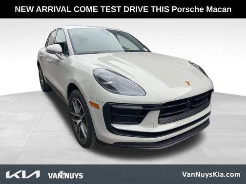 2023 Porsche Macan T