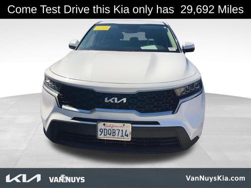 2022 Kia Sorento LX