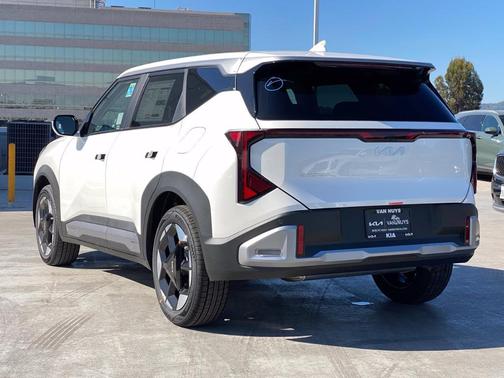 2027 Kia Seltos EX