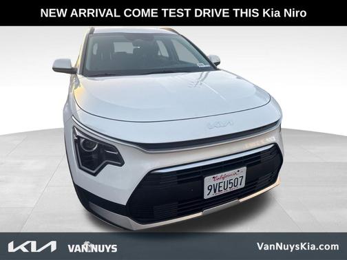 2025 Kia Niro LX