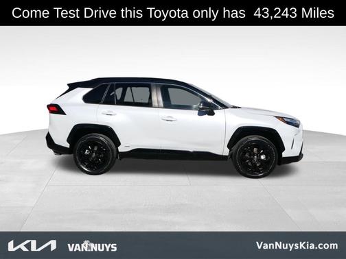 2023 Toyota RAV4 Hybrid XSE