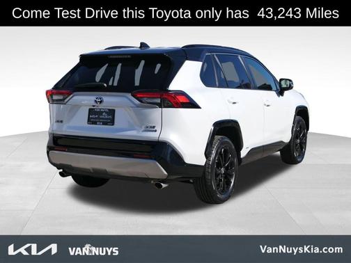 2023 Toyota RAV4 Hybrid XSE