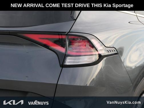 2025 Kia Sportage EX