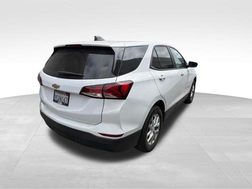 Summit White 2023 Chevrolet Equinox LS