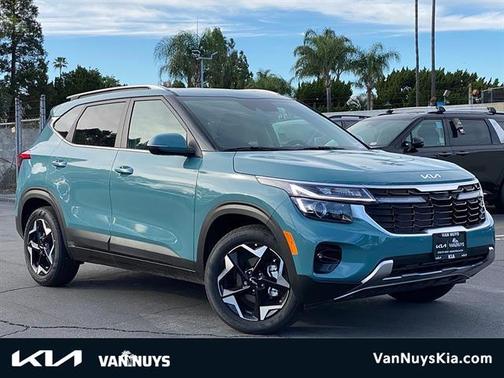 Blue 2026 Kia Seltos EX