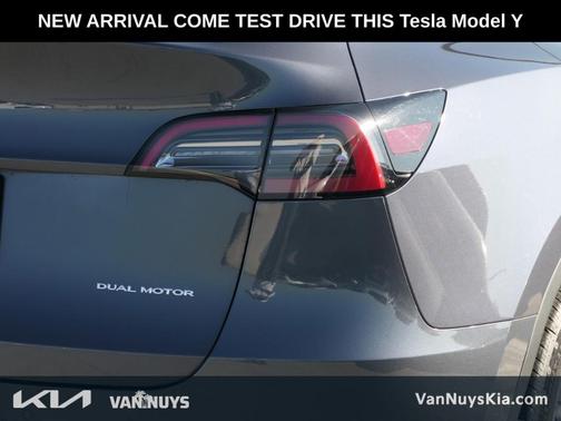 2022 Tesla Model Y Long Range