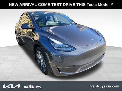 2022 Tesla Model Y Long Range