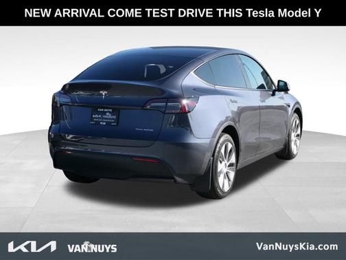 2022 Tesla Model Y Long Range