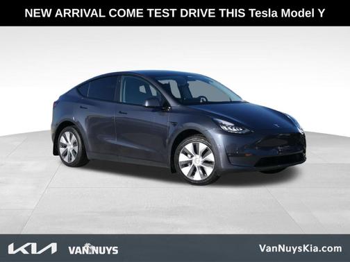 2022 Tesla Model Y Long Range