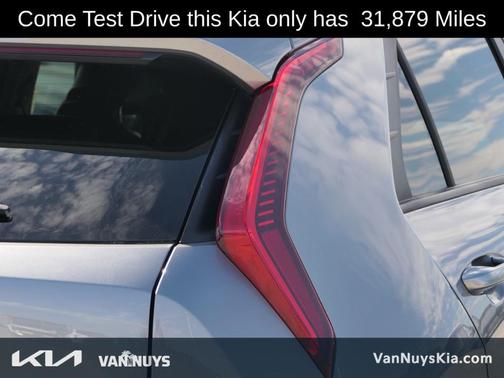 2023 Kia Niro EX Touring