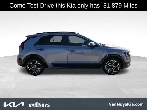 2023 Kia Niro EX Touring