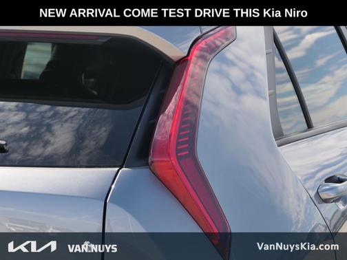 2023 Kia Niro EX Touring